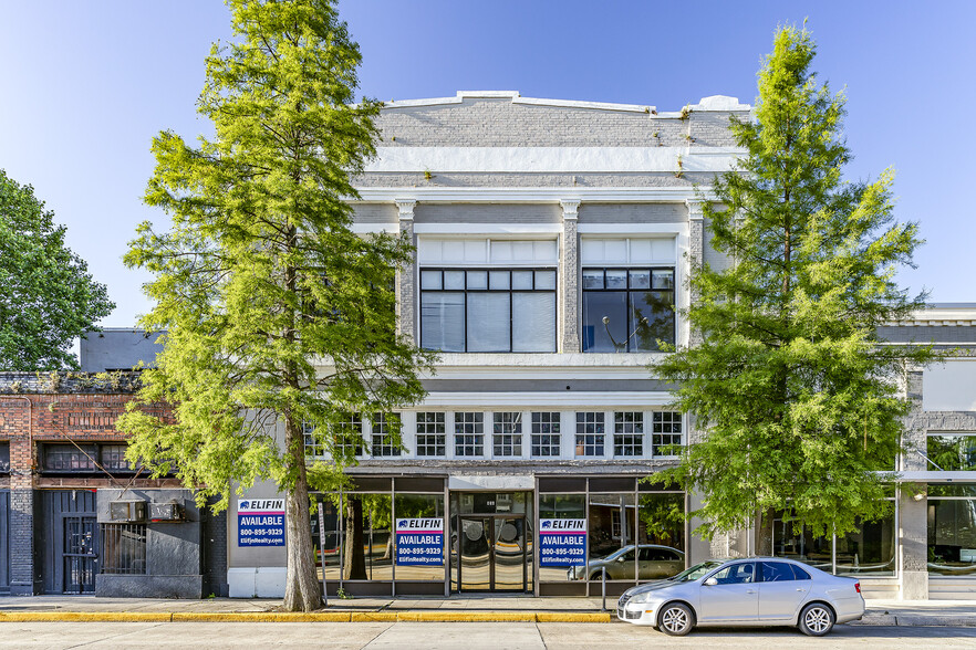 654 Main St, Baton Rouge, LA for sale - Primary Photo - Image 1 of 5