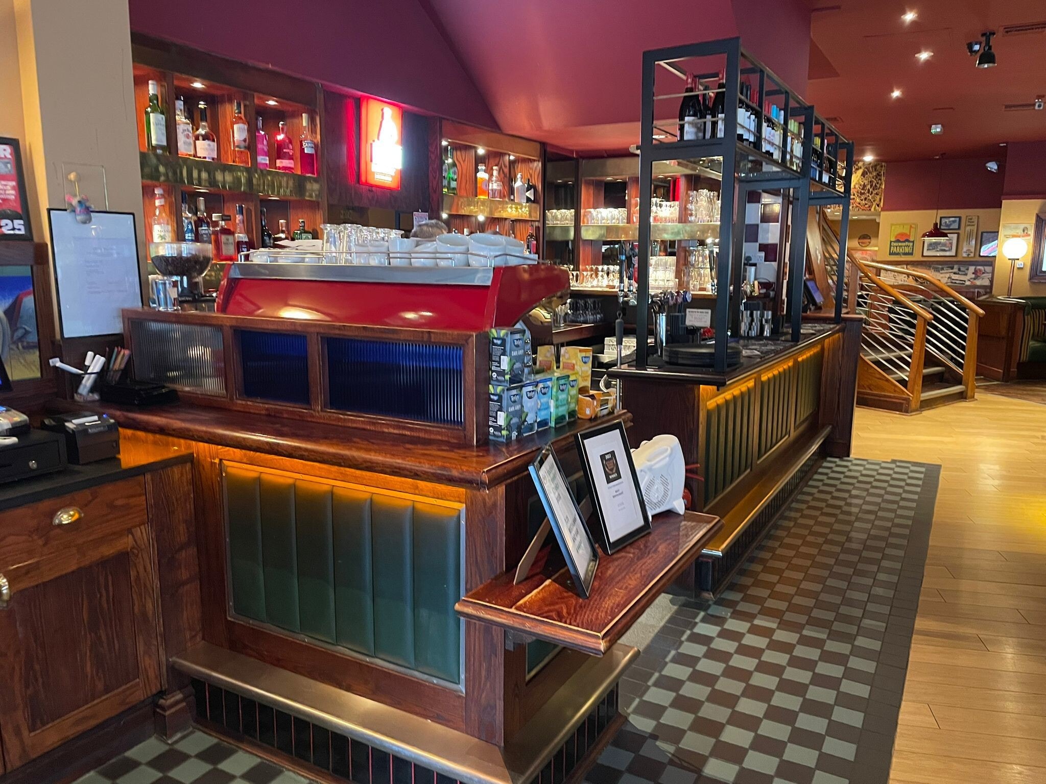 1-7 Dumbarton Rd, Stirling to rent Interior Photo- Image 1 of 7