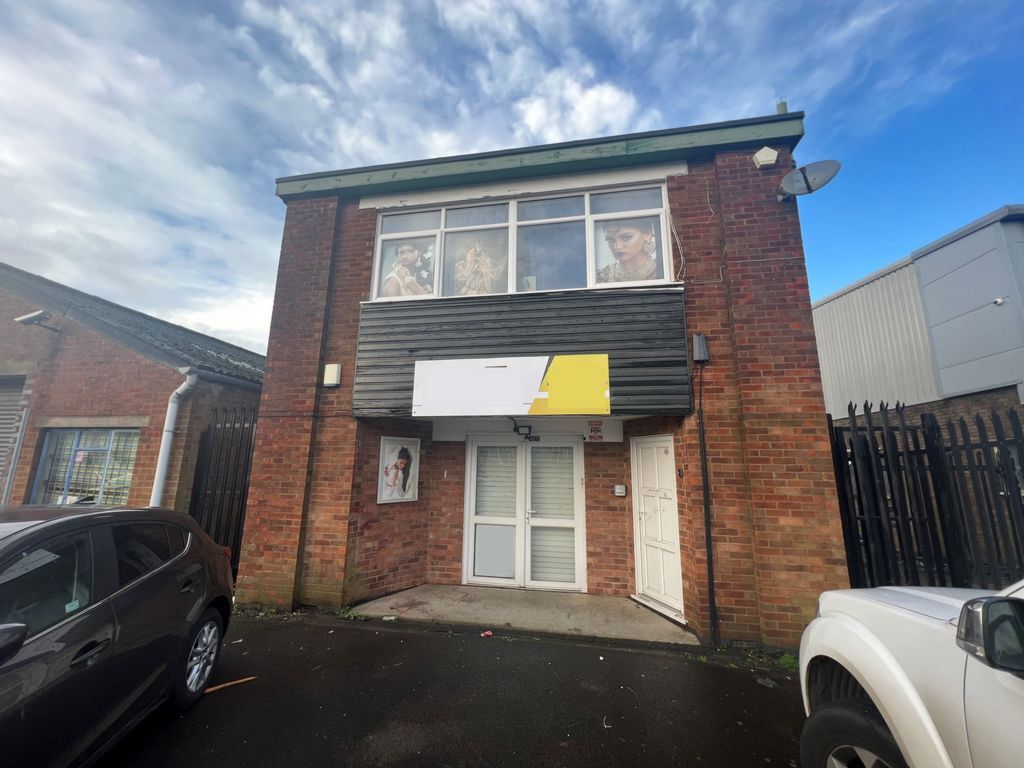 Kenilworth Dr, Leicester LE2 5LT Light Industrial for Sale UK