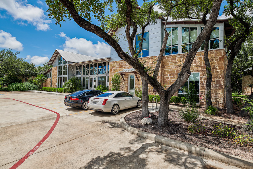 16103 Via Shavano, San Antonio, TX for sale - Building Photo - Image 1 of 1