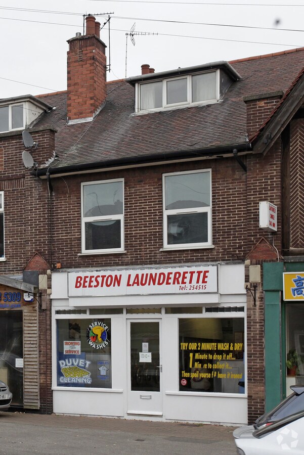 152 Wollaton Rd, Nottingham NG9 2PH UK