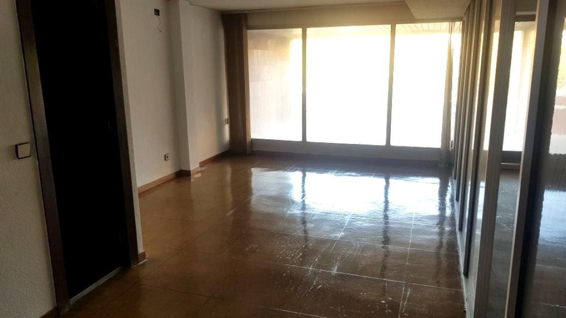 Montcada i Reixac, BAR 08110 - Unit 01 -  - Floor Plan - Image 1 of 4