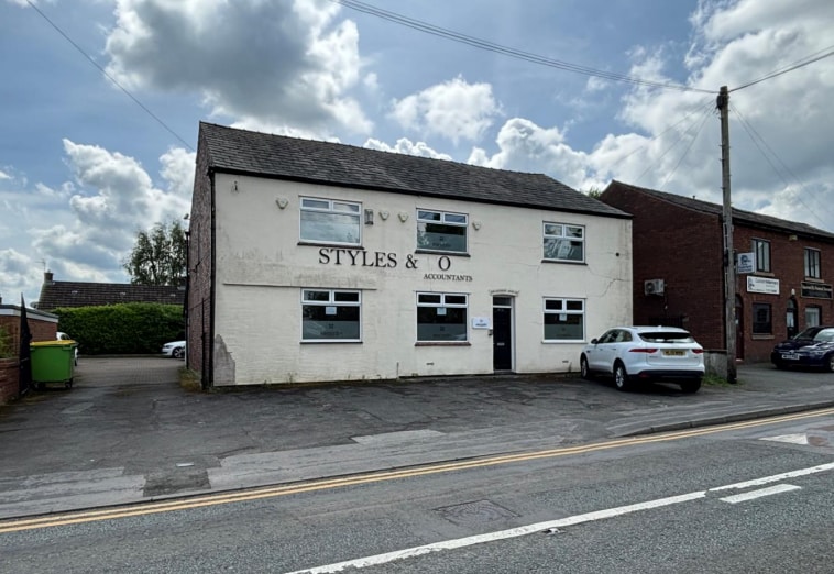 473 Warrington Rd, Warrington for sale Building Photo- Image 1 of 1