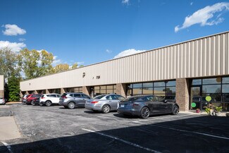 More details for 716 Crown Industrial Ct, Chesterfield, MO - Industrial for Rent