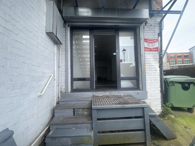 9 Kenyon St, Birmingham to rent - Building Photo - Image 2 of 3