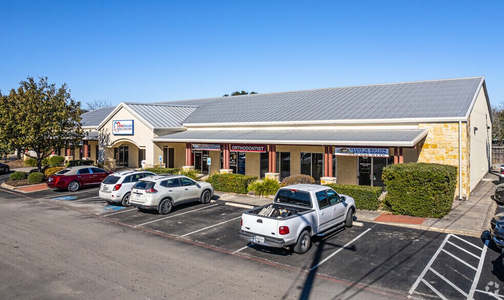 12340 Bandera Rd, Helotes, TX for sale - Building Photo - Image 1 of 1