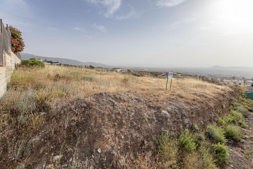 Calle Pinos Puente, 20, La Zubia, Granada for sale - Building Photo - Image 3 of 14
