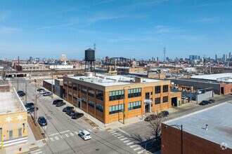 1750 W Fulton St, Chicago, IL - AERIAL map view