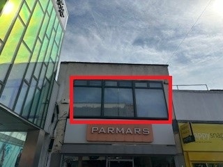 69-69a South St, Romford to rent - Building Photo - Image 2 of 5