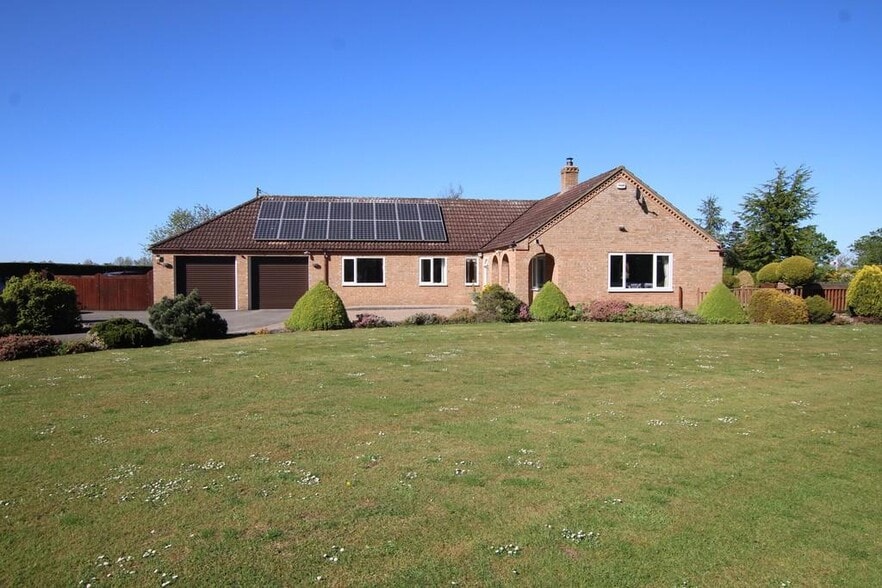 Goltho Ln, Wragby for sale - Building Photo - Image 3 of 7
