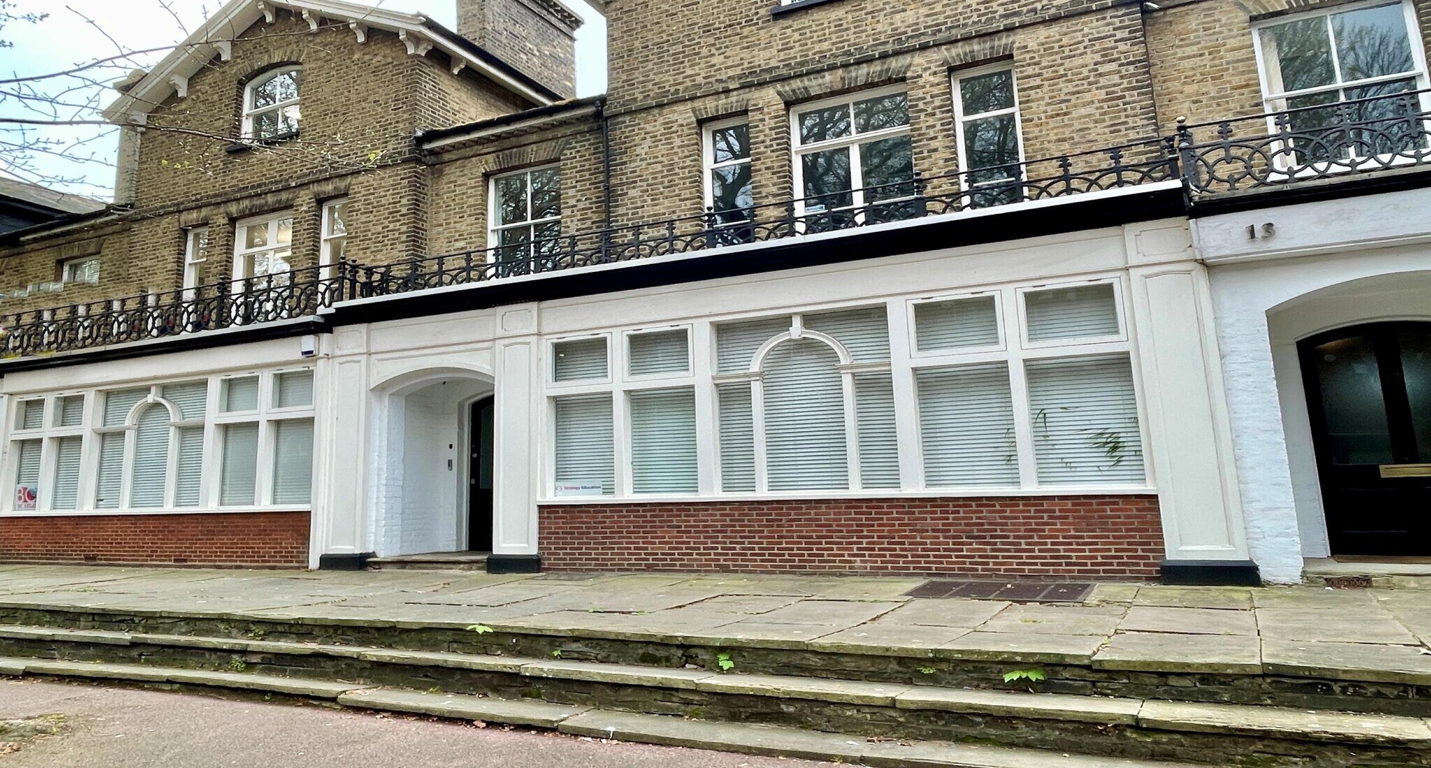 11 Nelson St, Southend On Sea to rent Building Photo- Image 1 of 2