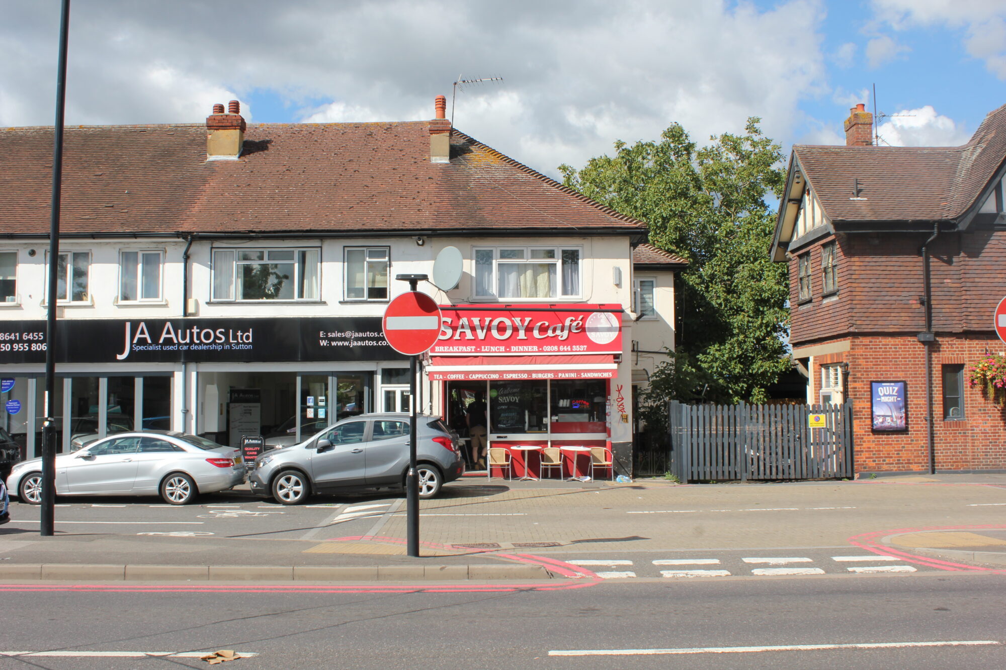 6 St. Dunstans Hl, Sutton for sale Primary Photo- Image 1 of 1