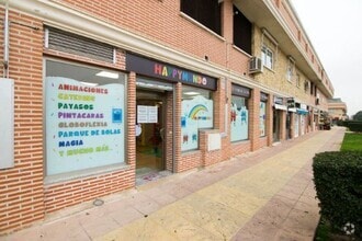 Avenida Castañeras 32 D, Arroyomolinos, Madrid to rent Interior Photo- Image 2 of 15