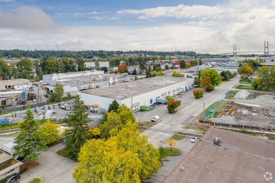 780 Derwent Way, Delta, BC for rent - Building Photo - Image 3 of 3