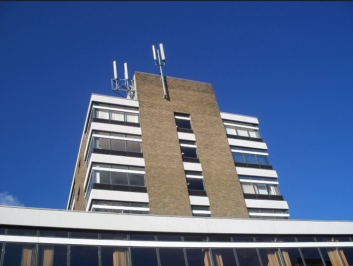 Regent Ctr, Gosforth to rent - Primary Photo - Image 1 of 1