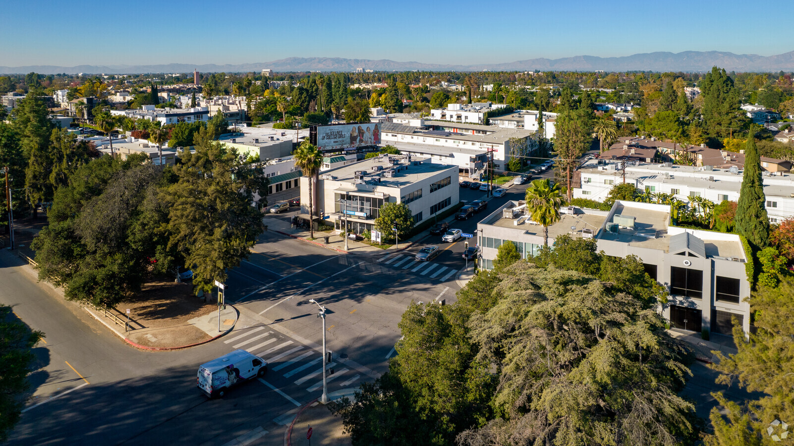 13103-13107 Ventura Blvd, Studio City 91604 - Office For Rent 