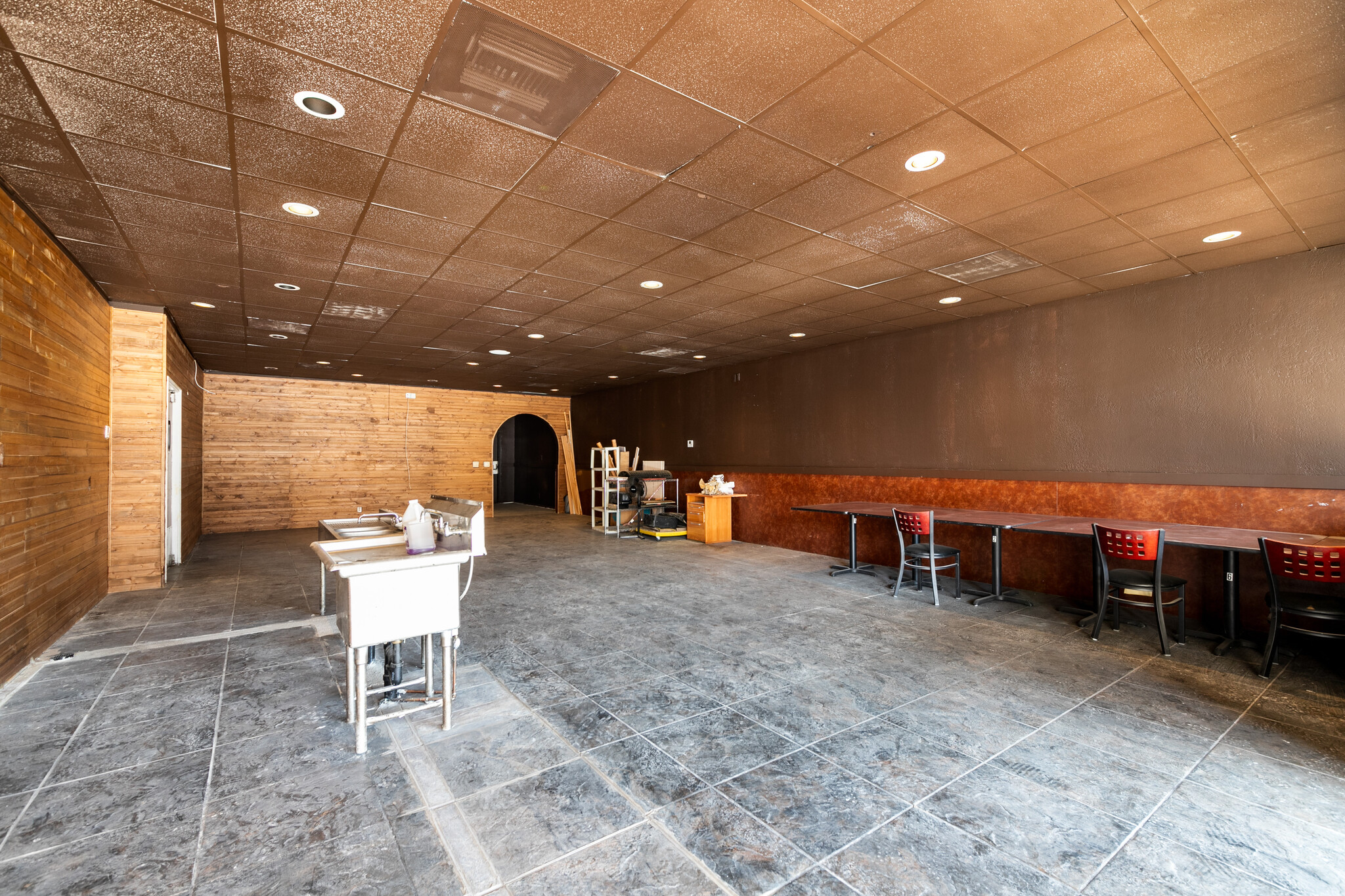 14701-14721 Princeton Ave, Moorpark, CA to rent Building Photo- Image 1 of 7