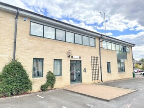 Blenheim Office Park, Long Hanborough for rent Building Photo- Image 1 of 3