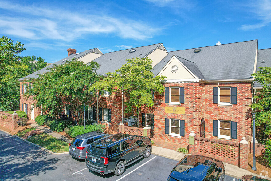 216 N Mcdowell St, Charlotte, NC for sale - Primary Photo - Image 1 of 39