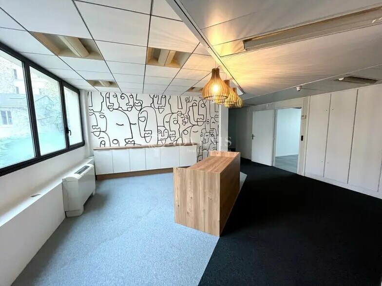 Office in Nogent-sur-Marne to rent - Interior Photo - Image 3 of 11