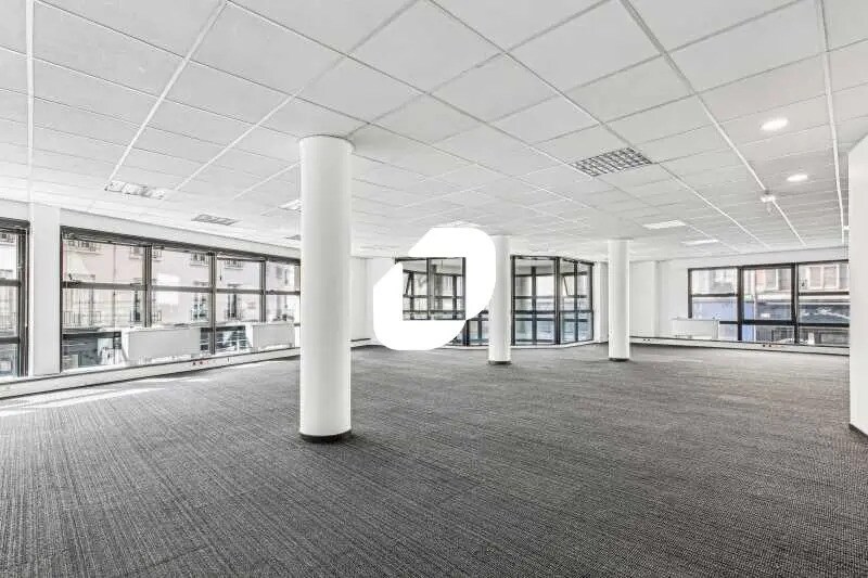 38-42 Rue Galliéni, Asnières-sur-Seine to rent - Interior Photo - Image 3 of 8