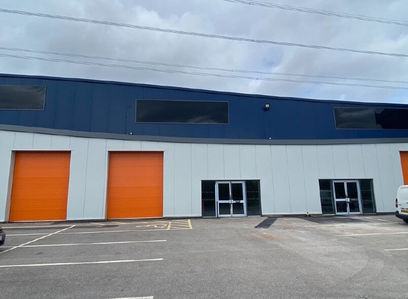 Walkmill Ln, Cannock to rent - Building Photo - Image 2 of 6