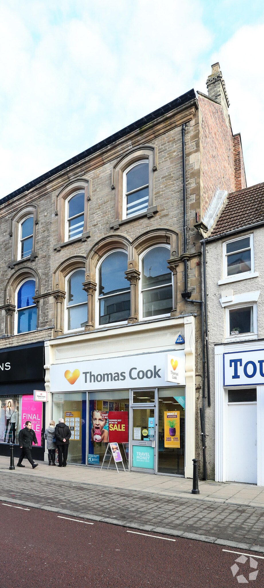 49 Newgate St, Bishop Auckland for sale Primary Photo- Image 1 of 1