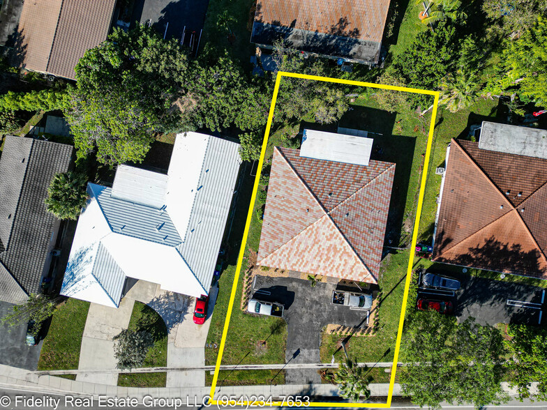 3582 NW 110th ave, Coral Springs, FL for sale - Building Photo - Image 3 of 26