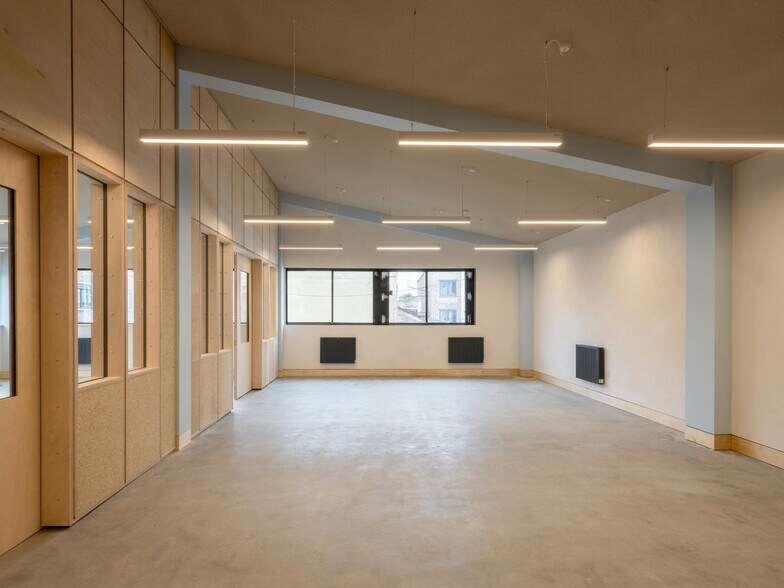 59-61 Vyner St, London to rent - Building Photo - Image 2 of 12
