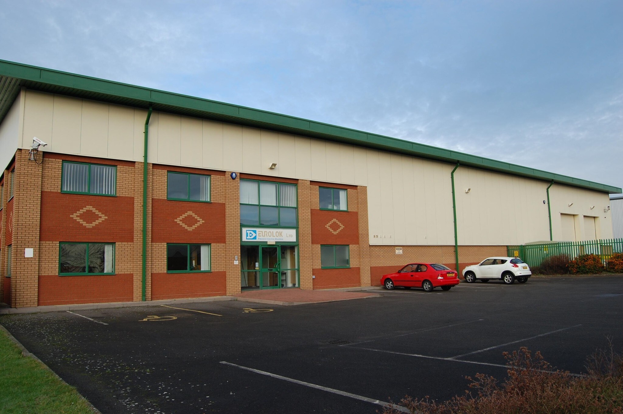 Unit B Vanguard, Tamworth for sale Primary Photo- Image 1 of 1