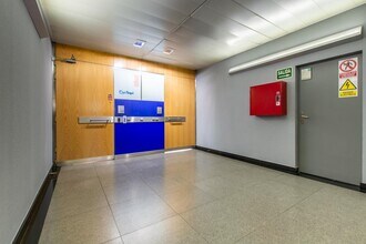 Office in Rivas-Vaciamadrid, Madrid to rent Interior Photo- Image 2 of 10