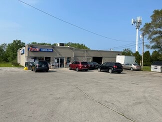 More details for 2121 Ole Davidson Rd, Racine, WI - Retail for Sale