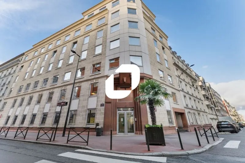 Office in Levallois-Perret to rent - Building Photo - Image 1 of 14