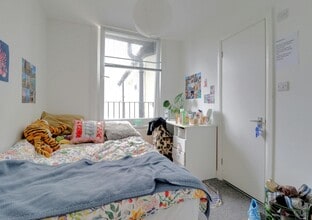 74 Lewes Rd, Brighton to rent Interior Photo- Image 2 of 2