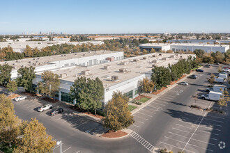 960 Riverside Pky, West Sacramento, CA - aerial  map view