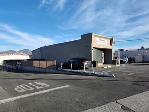 2600 N Main St, Walnut Creek, CA for rent Building Photo- Image 1 of 9