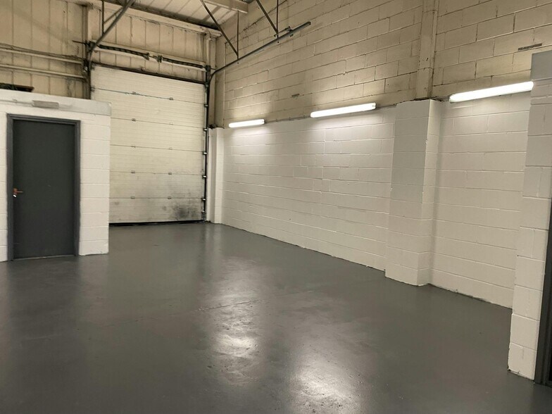 Outgang Ln, Dinnington to rent - Building Photo - Image 3 of 11