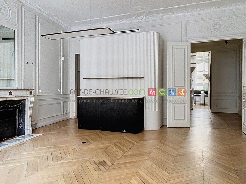 Build-to-Rent in Paris for sale - Interior Photo - Image 2 of 9