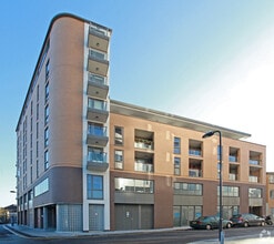 26-28 Ramsgate St, London to rent Building Photo- Image 1 of 1