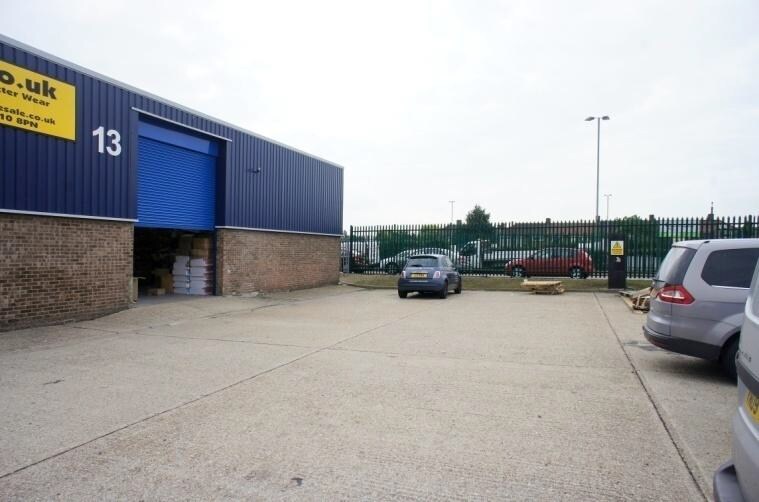 Manchester Way, Dagenham RM10 8PN UK