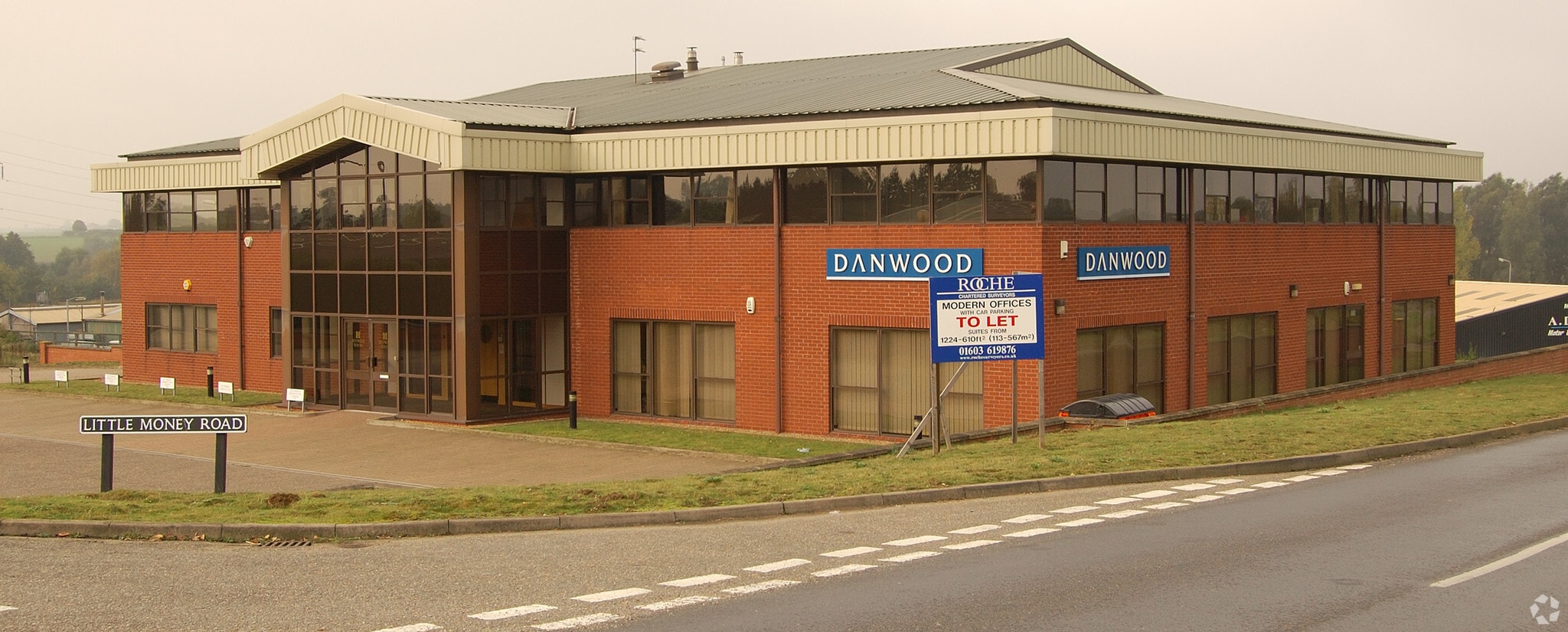 Little Money Rd, Loddon to rent Primary Photo- Image 1 of 2