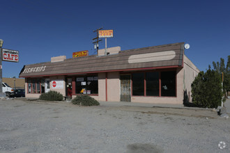 32808-32812 Old Woman Springs Rd, Lucerne Valley, CA for sale Primary Photo- Image 1 of 1