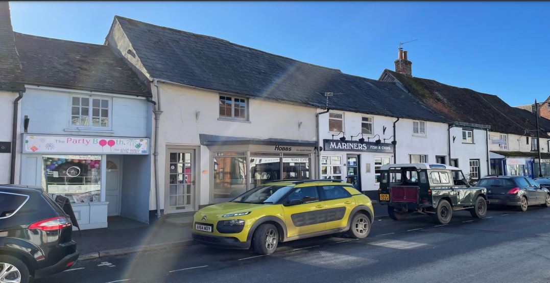 7 High St, Overton for sale Primary Photo- Image 1 of 1