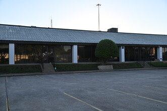 15534 W Hardy Rd, Houston, TX for rent Building Photo- Image 1 of 1