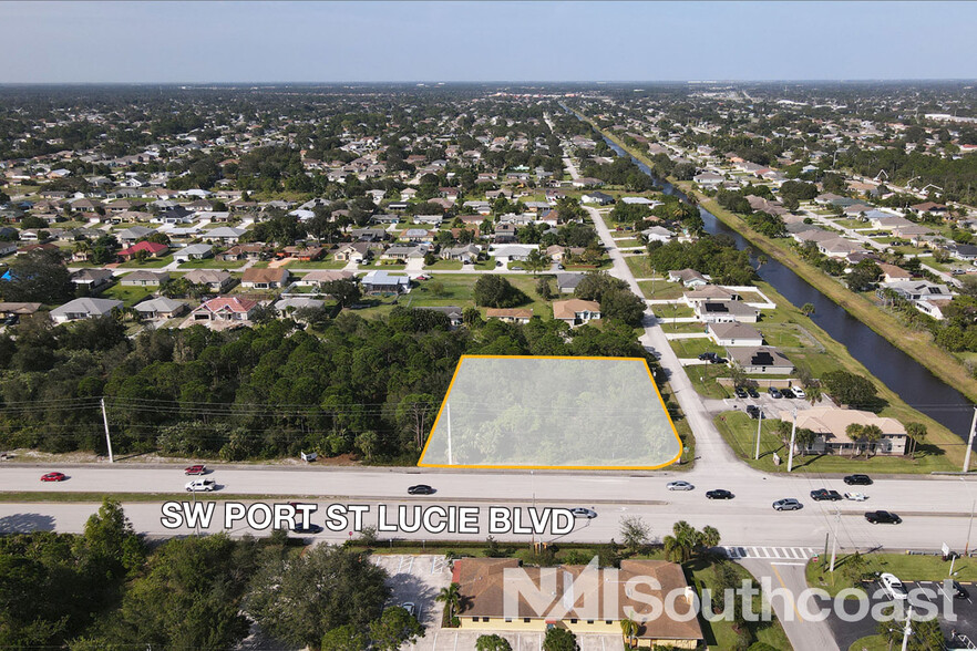 531 SW Port St Lucie Blvd, Port Saint Lucie, FL for sale - Building Photo - Image 2 of 7