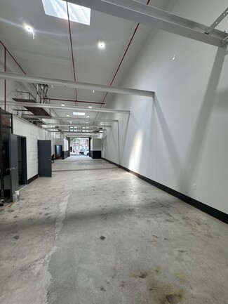 More details for 248 Boerum St, Brooklyn, NY - Industrial for Rent