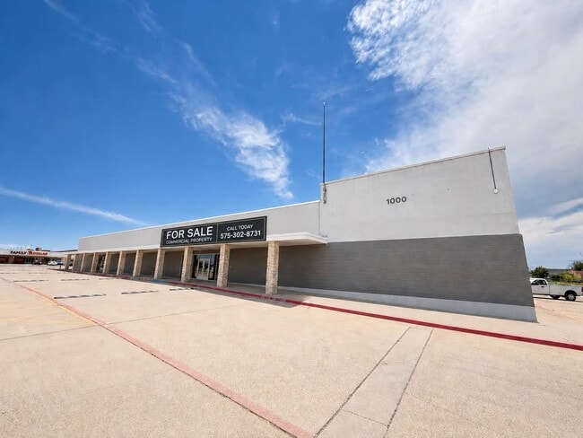 More details for 1000 S Main St, Roswell, NM - Retail for Sale