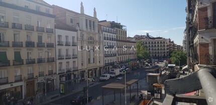 Office in Madrid, MAD for rent Interior Photo- Image 1 of 17