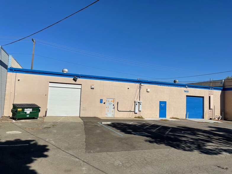 7933 Butte Ave, Sacramento, CA for rent - Building Photo - Image 1 of 4