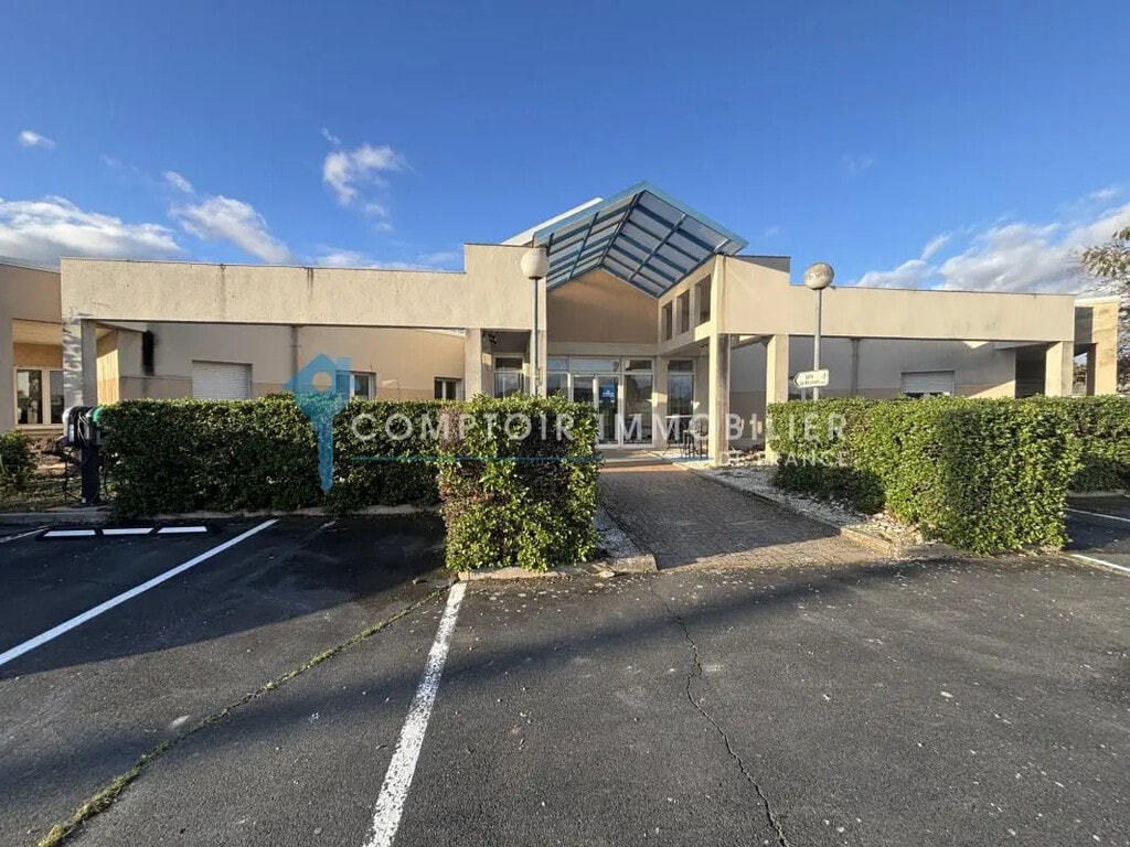 Vente Local d'activités 571 m² - Photo 1